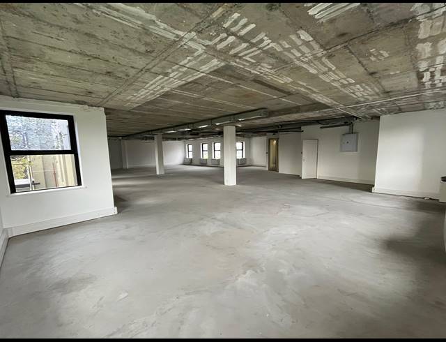 305M² OFFICE TO LET IN MOWBRAY